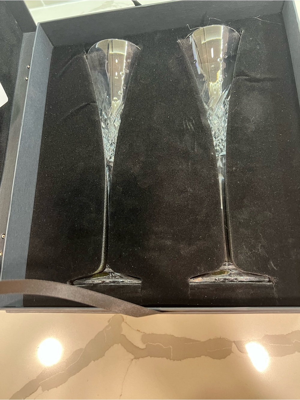 Waterford Crystal Champagne Flutes (2) in Presentation Box Never Used - Picture 5 of 11
